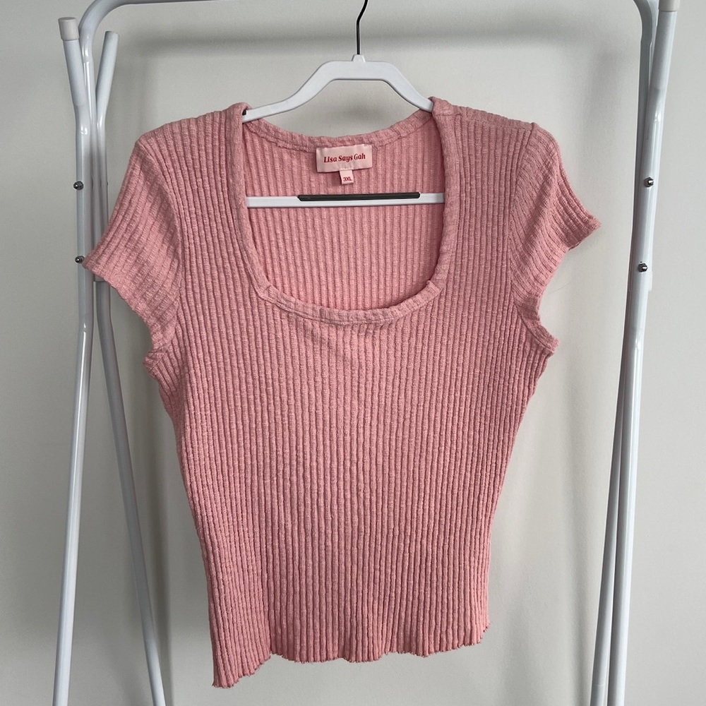 Lisa Says Gah Pink Ribbed Top